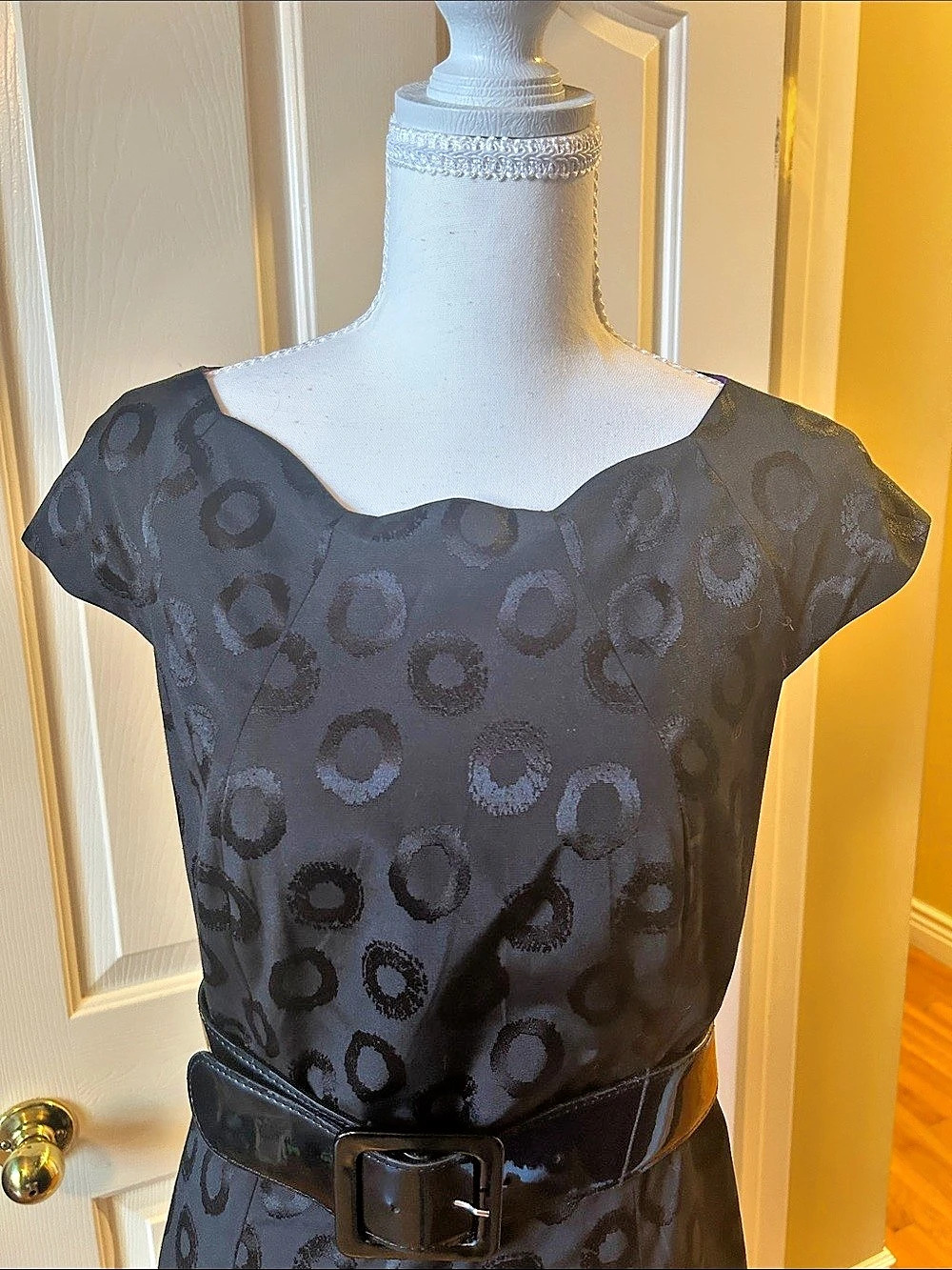 Jax Black Abstract Midi Dress Like New - Picture 3 of 6